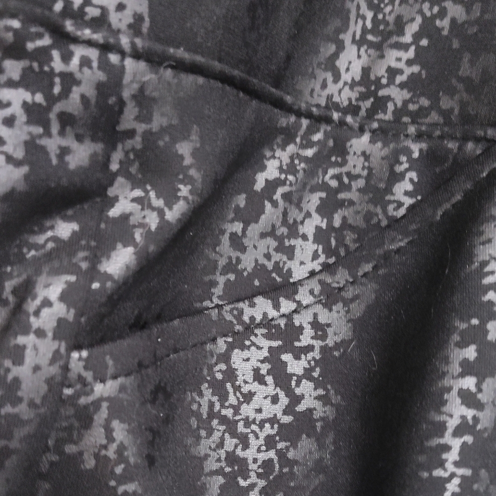 Black Patterned Wide-Leg Pants - Picture 3 of 9